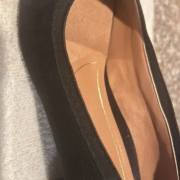 J Jill black pumps with tortoise heal size 7.5 only wore once to a wedding - Picture 7 of 7